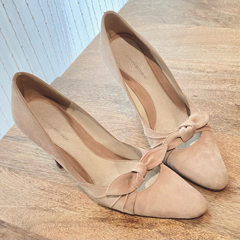 Rose/Nude Leather Heels Size 8.5